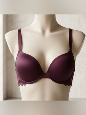 La Senza Beyond Sexy Classic Plunge Bra Dark Purple Lace Back Size 34C